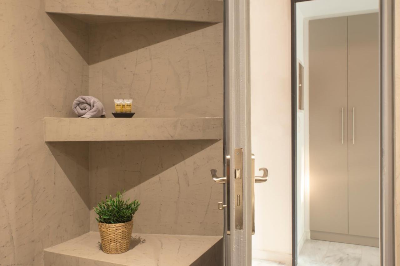 Luxury Apt With Parking-Living Stone Silver 雅典 外观 照片